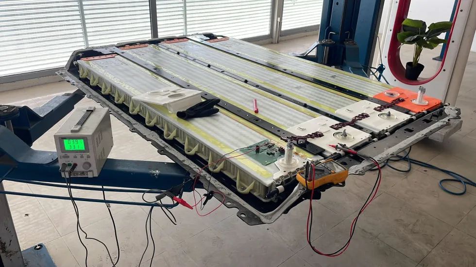 Accupakket revisie en batterijmanagementsystemen